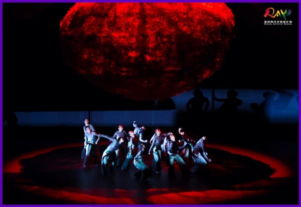 股门在线 艺术节｜“扶青计划”迈入2.0时代，四个“首次”拓展新版图